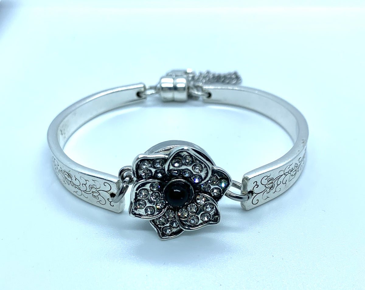 E3673C89-6F34-4AE6-BD2B-