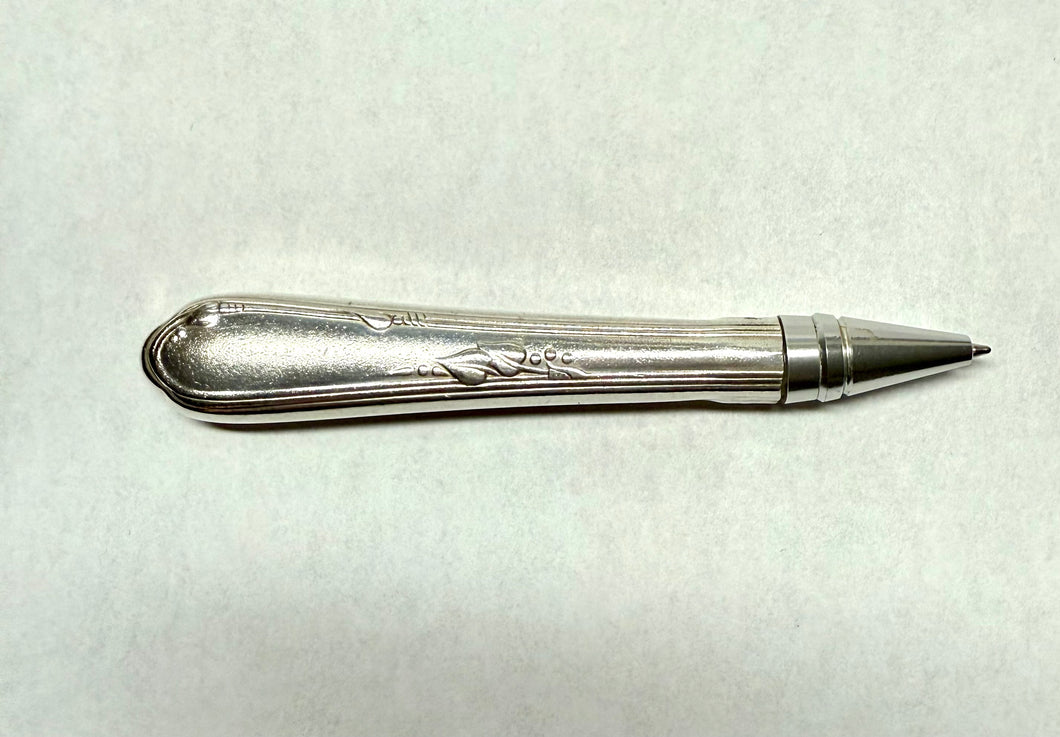 Meadowbrook Pen #24