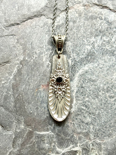 Rivera Revisited, Black Crystal