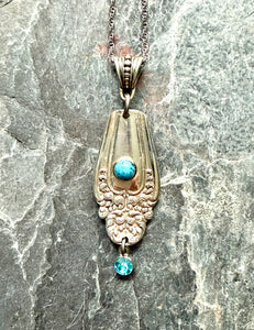 “So Pretty” Necklace, Turquoise Stone and Crystal