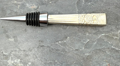 Coronation Wine Stopper #3