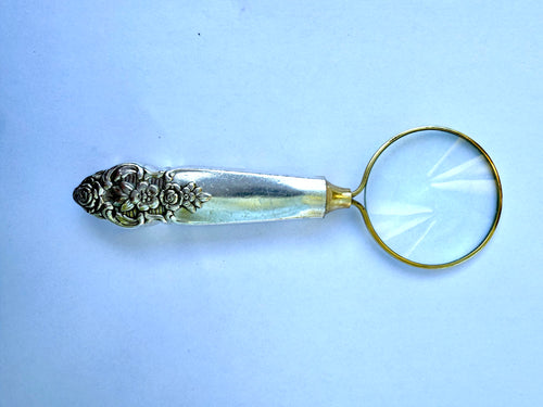 Distinction Magnifier #21