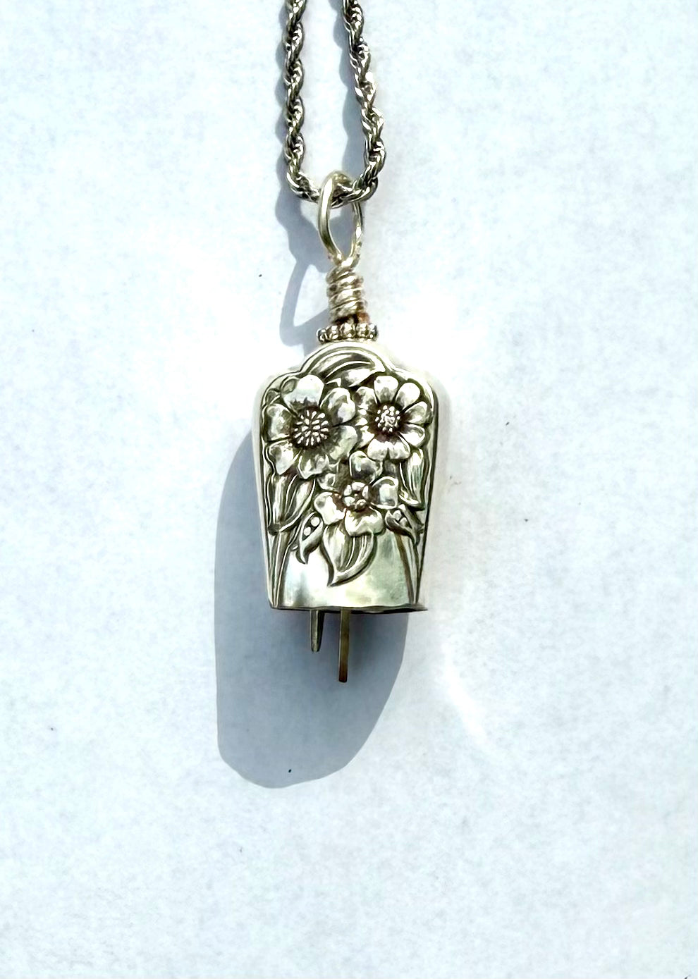 Bell Necklace-April #0015