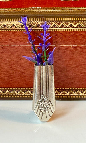 “Imperial” Lapel Pin