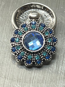 Blue snd Turquoise Crystal Flower Snap #102