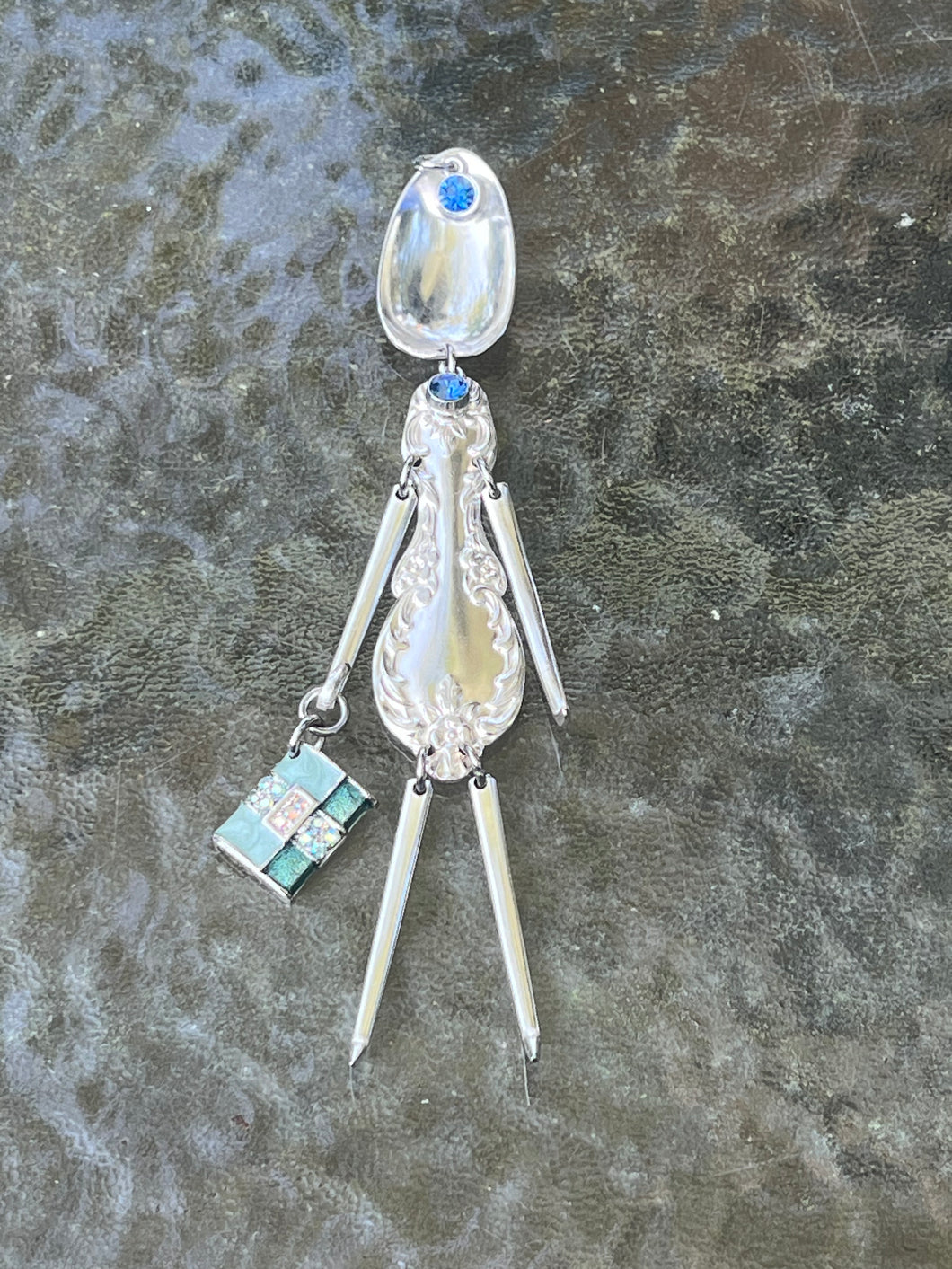 “Grand Elegance” Spoon Lady