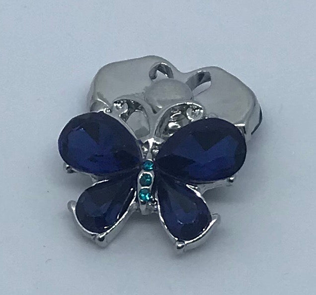 Sapphire Butterfly Snap