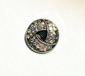 Round Crystal with Black Triangle Snap