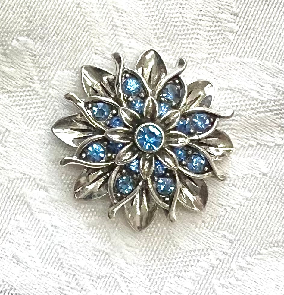 Blue Crystal and Silver Flower Snap